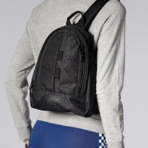 Womens Dakine 6.5 L backpack